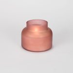 ⁦נר שעווה טבעית 454 גרם- סדרת Hikari cream - קוקוס בננה⁩ – תמונה ⁦2⁩